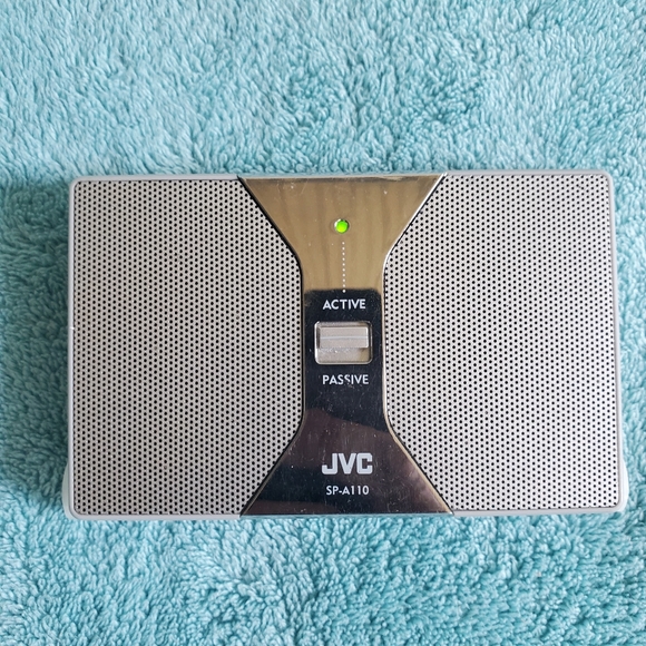 JVC SP-A110 Portable Speaker with stand works good - Picture 2 of 6